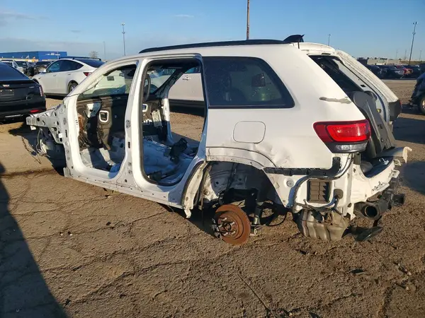 1C4RJFBT7LC358715 2020 JEEP GRAND CHEROKEE - Image 2