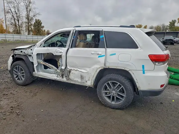 1C4RJFBT8HC720798 2017 JEEP GRAND CHEROKEE - Image 2