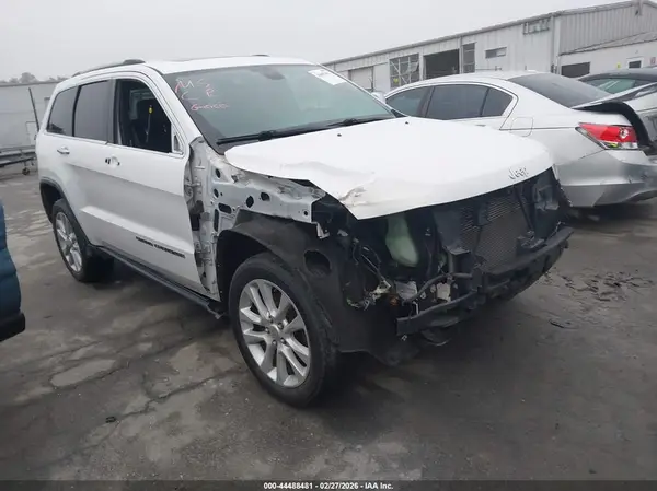 1C4RJFBT8HC741747 2017 JEEP GRAND CHEROKEE - Image 1