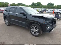 1C4RJFBT9JC234300 2018 JEEP GRAND CHEROKEE