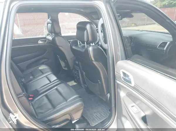 1C4RJFBTXKC768360 2019 JEEP GRAND CHEROKEE - Image 8
