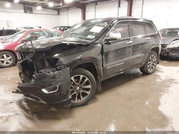 1C4RJFCG0HC940034 2017 JEEP GRAND CHEROKEE - Image 2