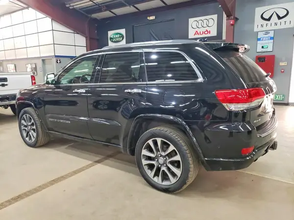 1C4RJFCG1JC155513 2018 JEEP GRAND CHEROKEE - Image 2