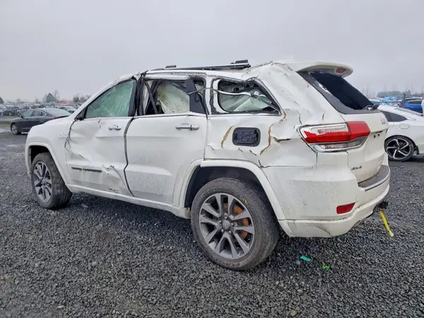 1C4RJFCG2HC607060 2017 JEEP GRAND CHEROKEE - Image 2