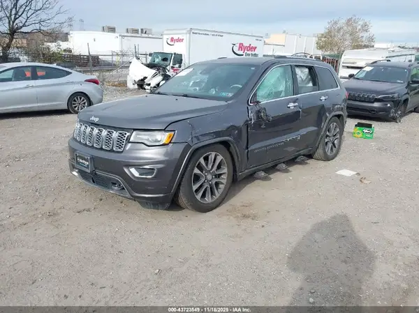 1C4RJFCG2HC676802 2017 JEEP GRAND CHEROKEE - Image 2