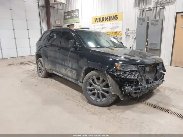 1C4RJFCG2JC230591 2018 JEEP GRAND CHEROKEE - Image 1