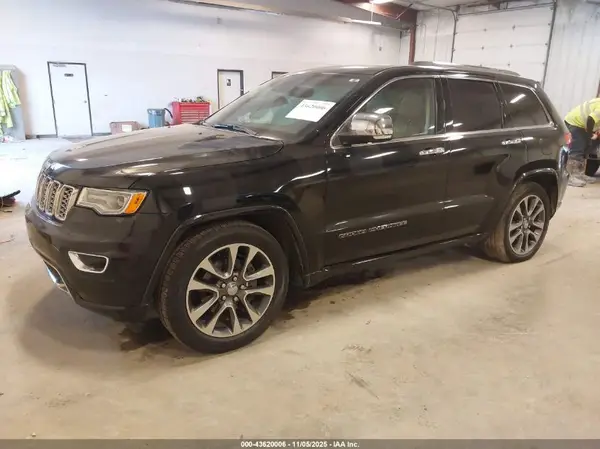 1C4RJFCG2JC319044 2018 JEEP GRAND CHEROKEE - Image 2