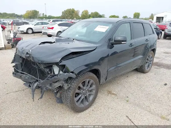 1C4RJFCG2JC319643 2018 JEEP GRAND CHEROKEE - Image 2
