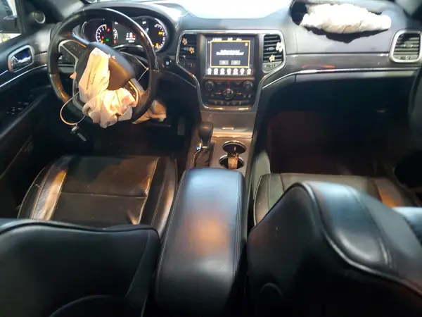1C4RJFCG2JC460048 2018 JEEP GRAND CHEROKEE - Image 8
