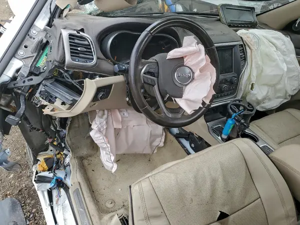 1C4RJFCG2JC503559 2018 JEEP GRAND CHEROKEE - Image 8