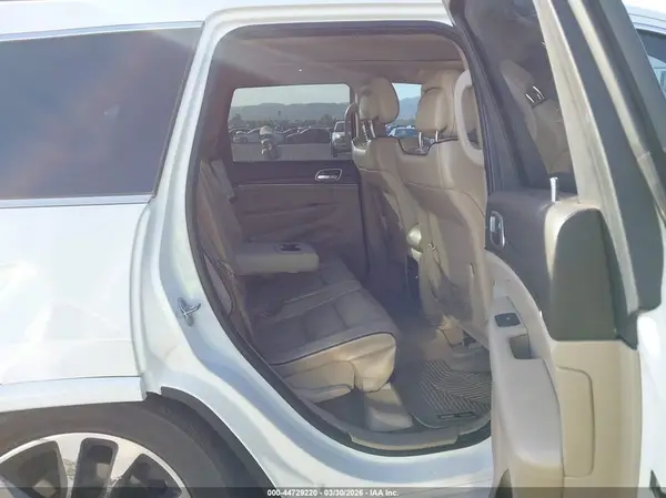 1C4RJFCG3HC676694 2017 JEEP GRAND CHEROKEE - Image 8