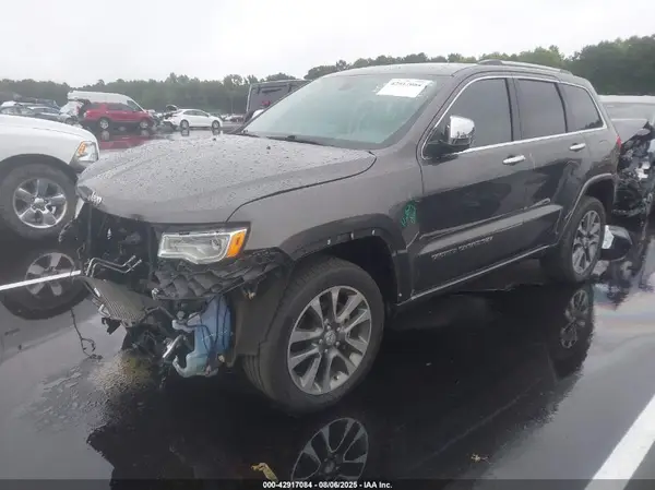 1C4RJFCG3HC843622 2017 JEEP GRAND CHEROKEE - Image 2