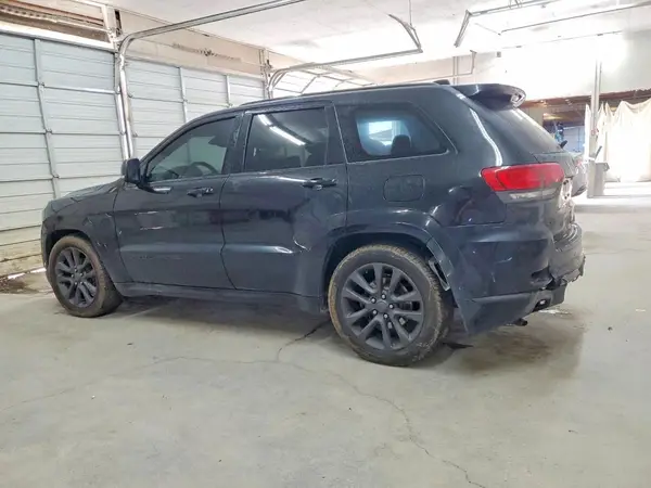 1C4RJFCG3JC273109 2018 JEEP GRAND CHEROKEE - Image 2
