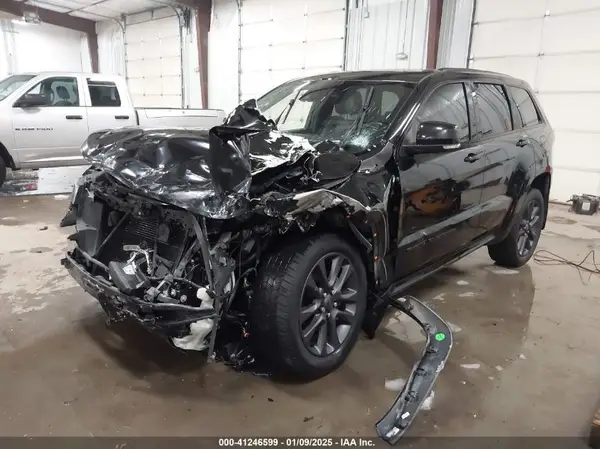 1C4RJFCG3JC306027 2018 JEEP GRAND CHEROKEE - Image 2