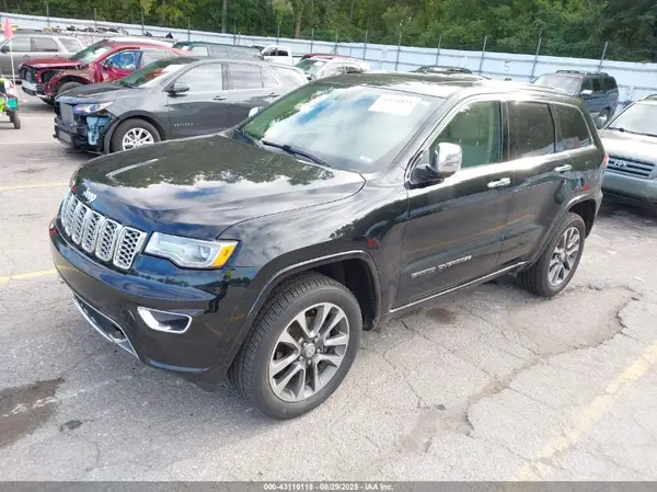1C4RJFCG4HC702073 2017 JEEP GRAND CHEROKEE - Image 2
