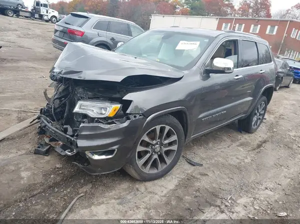 1C4RJFCG4HC954549 2017 JEEP GRAND CHEROKEE - Image 2