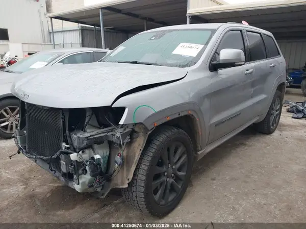 1C4RJFCG4JC360338 2018 JEEP GRAND CHEROKEE - Image 2