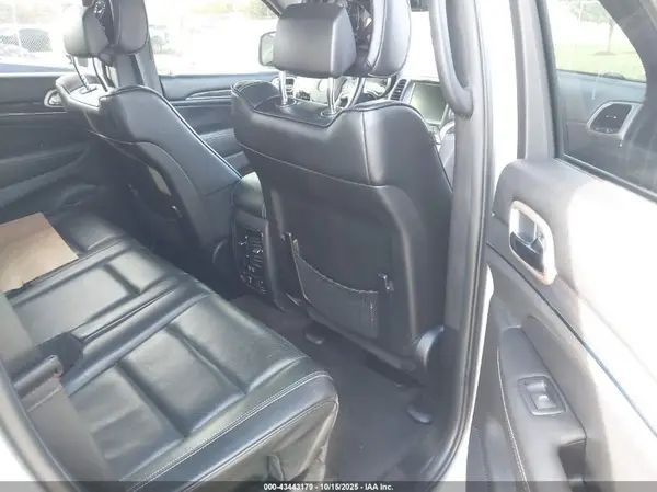1C4RJFCG5HC964488 2017 JEEP GRAND CHEROKEE - Image 8