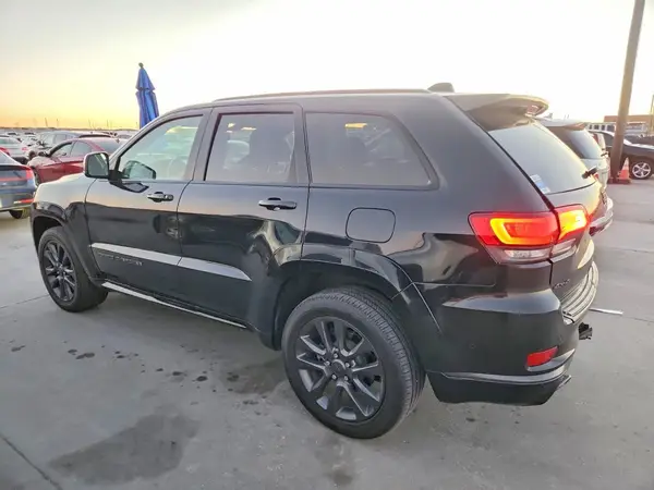 1C4RJFCG5JC195643 2018 JEEP GRAND CHEROKEE - Image 2