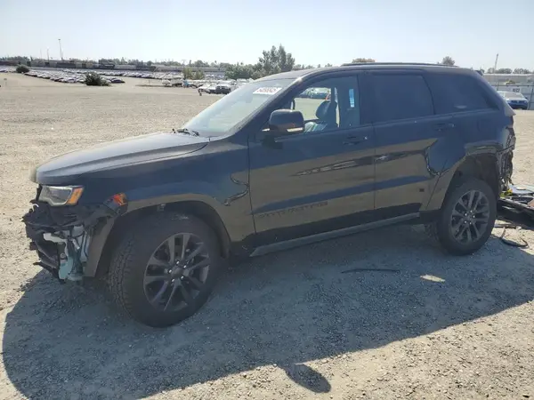 1C4RJFCG5JC274097 2018 JEEP GRAND CHEROKEE - Image 1