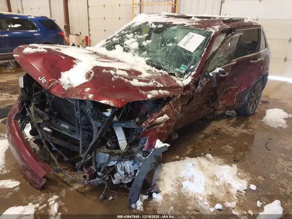 1C4RJFCG6HC842836 2017 JEEP GRAND CHEROKEE - Image 2