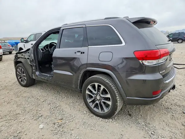 1C4RJFCG6JC503984 2018 JEEP GRAND CHEROKEE - Image 2