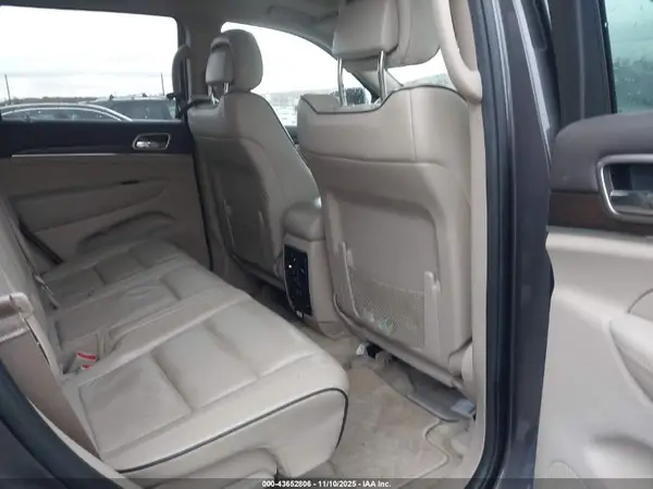 1C4RJFCG7GC496083 2016 JEEP GRAND CHEROKEE - Image 8
