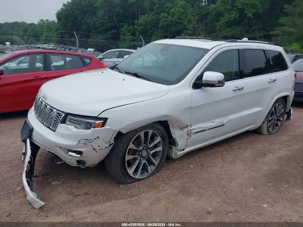 1C4RJFCG7HC641818 2017 JEEP GRAND CHEROKEE - Image 2
