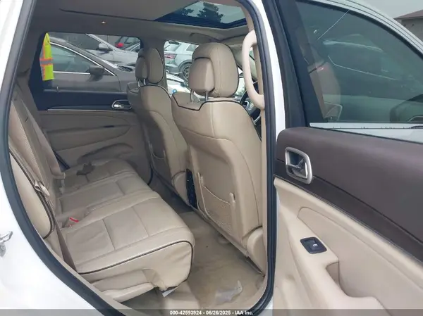 1C4RJFCG7HC641818 2017 JEEP GRAND CHEROKEE - Image 8