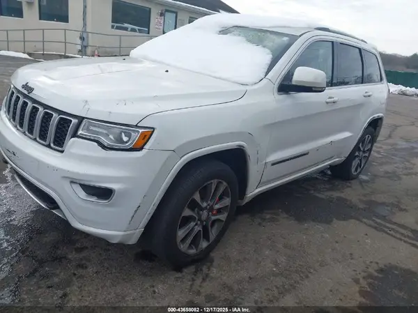 1C4RJFCG7HC879622 2017 JEEP GRAND CHEROKEE - Image 2