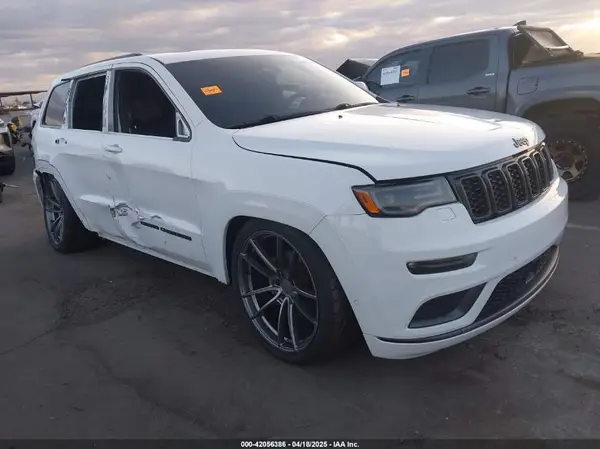 1C4RJFCG7JC158464 2018 JEEP GRAND CHEROKEE - Image 1