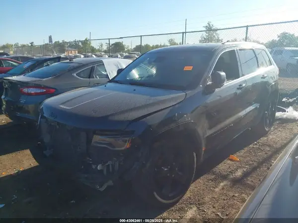 1C4RJFCG8GC384330 2016 JEEP GRAND CHEROKEE - Image 2