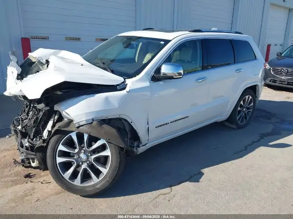 1C4RJFCG8HC712041 2017 JEEP GRAND CHEROKEE - Image 2