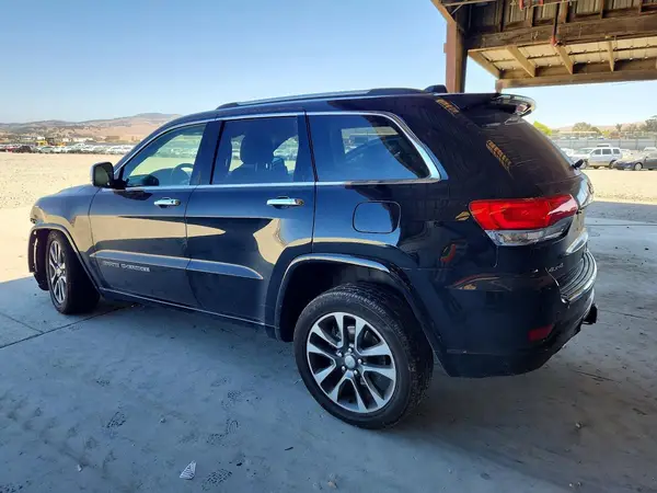 1C4RJFCG8HC749915 2017 JEEP GRAND CHEROKEE - Image 2