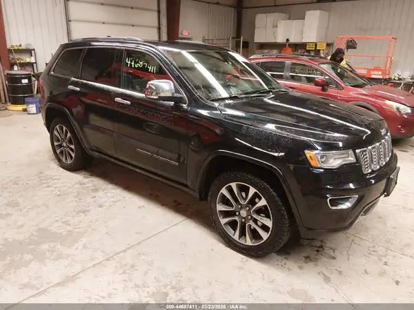 1C4RJFCG8JC303575 2018 JEEP GRAND CHEROKEE - Image 1