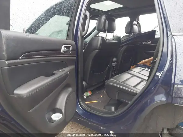 1C4RJFCG8JC379927 2018 JEEP GRAND CHEROKEE - Image 8