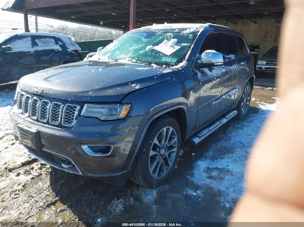 1C4RJFCG9HC607704 2017 JEEP GRAND CHEROKEE - Image 2