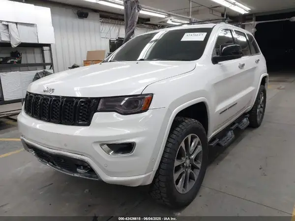 1C4RJFCG9JC258601 2018 JEEP GRAND CHEROKEE - Image 2