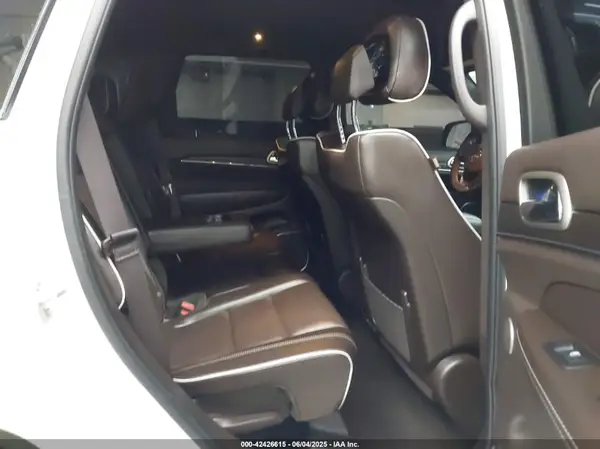 1C4RJFCG9JC258601 2018 JEEP GRAND CHEROKEE - Image 8