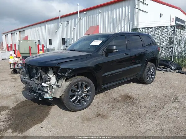 1C4RJFCM6JC411912 2018 JEEP GRAND CHEROKEE - Image 2