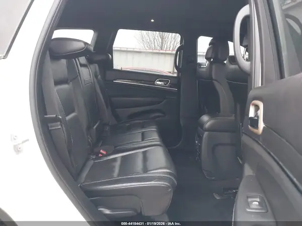 1C4RJFCT0HC730482 2017 JEEP GRAND CHEROKEE - Image 8