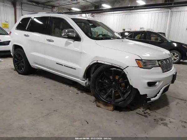 1C4RJFCT0HC834826 2017 JEEP GRAND CHEROKEE - Image 1