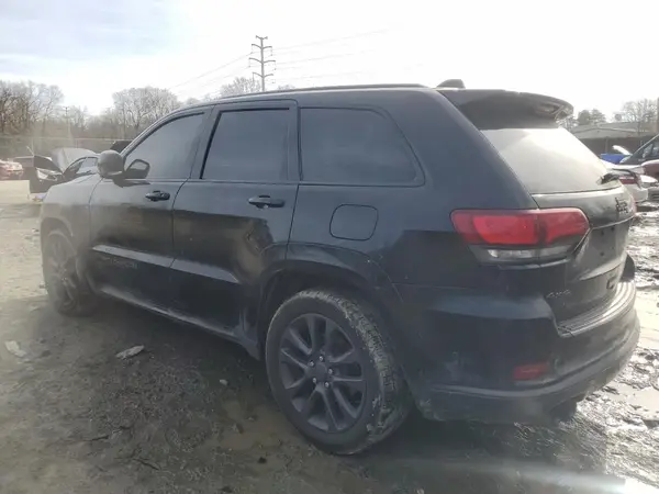 1C4RJFCT0JC211311 2018 JEEP GRAND CHEROKEE - Image 2