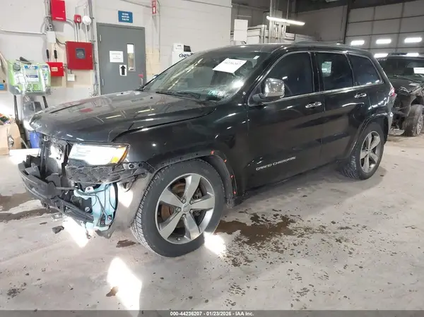 1C4RJFCT1GC305755 2016 JEEP GRAND CHEROKEE - Image 2
