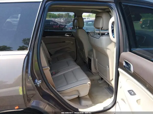 1C4RJFCT1HC912031 2017 JEEP GRAND CHEROKEE - Image 8