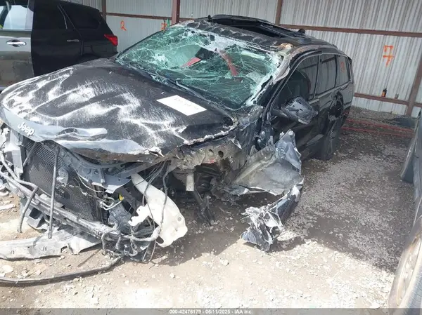 1C4RJFCT1JC113467 2018 JEEP GRAND CHEROKEE - Image 2