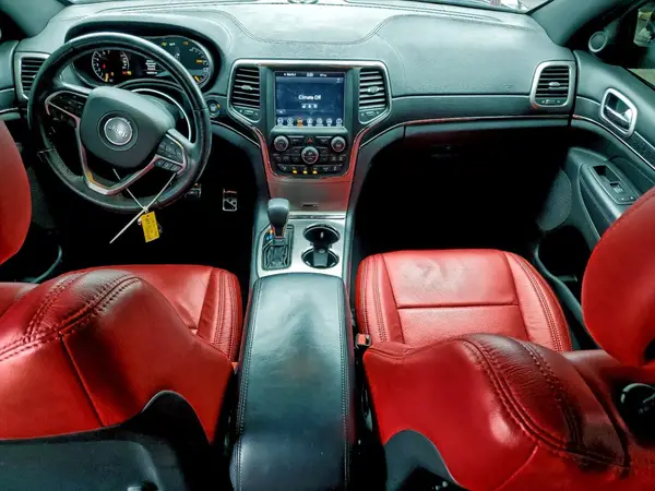 1C4RJFCT1JC147957 2018 JEEP GRAND CHEROKEE - Image 8
