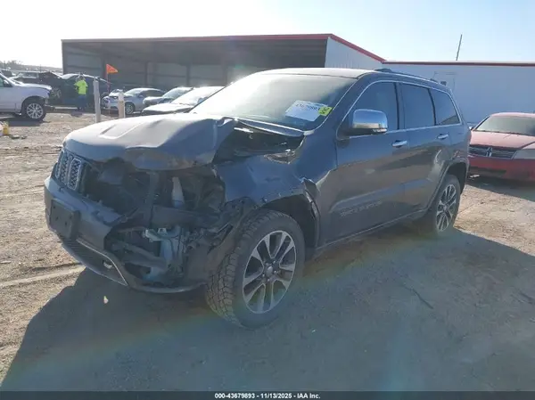 1C4RJFCT5HC942021 2017 JEEP GRAND CHEROKEE - Image 2