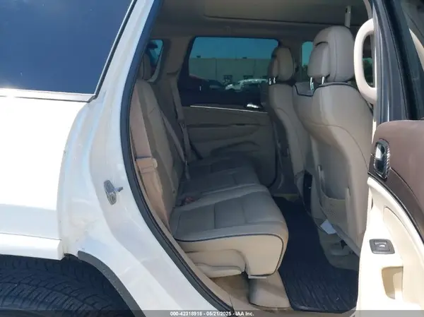 1C4RJFCT6HC642908 2017 JEEP GRAND CHEROKEE - Image 8