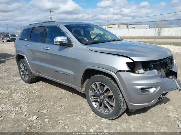 1C4RJFCT6HC809087 2017 JEEP GRAND CHEROKEE - Image 1
